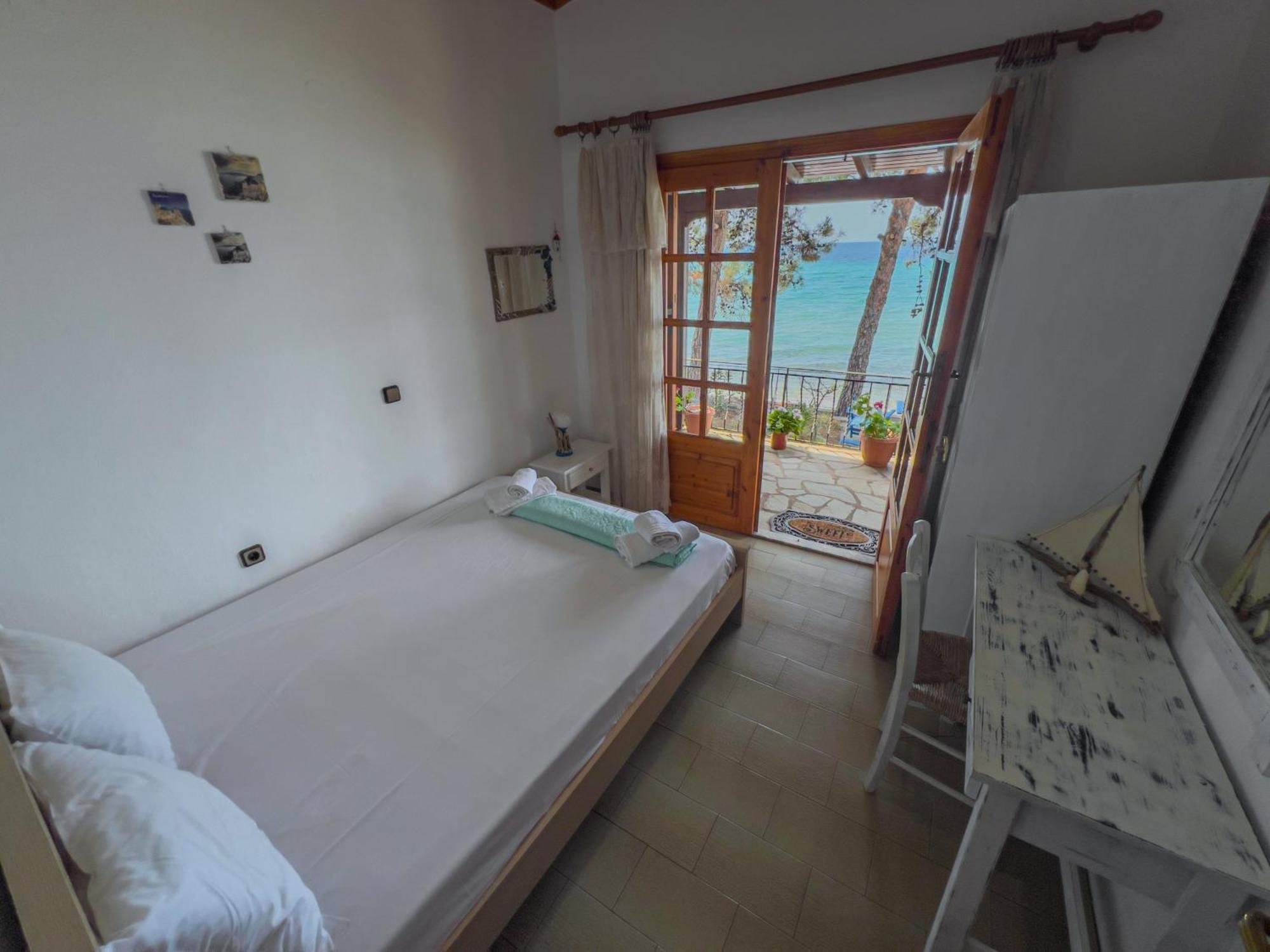 Pine Beach House Skala Kallirakhis Exterior photo